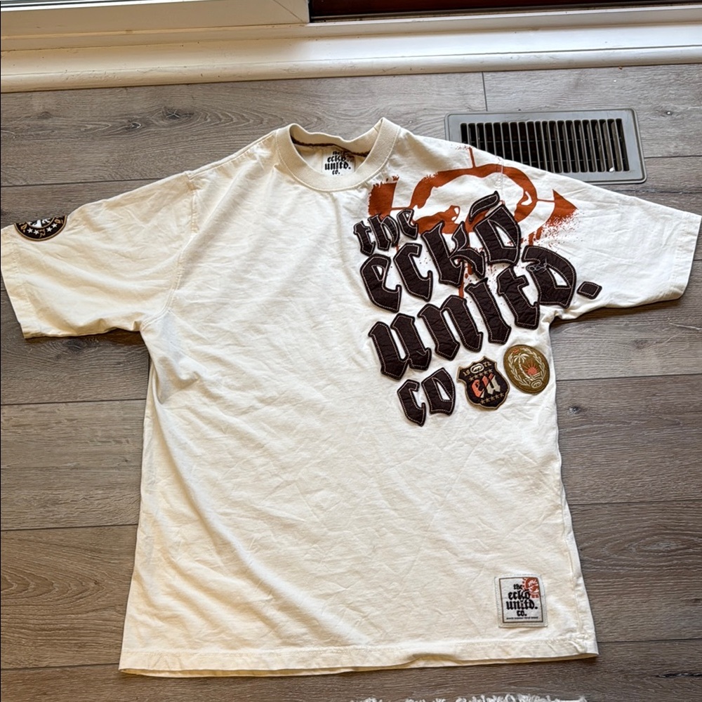 Ecko Unltd cream Graphic T-Shirt